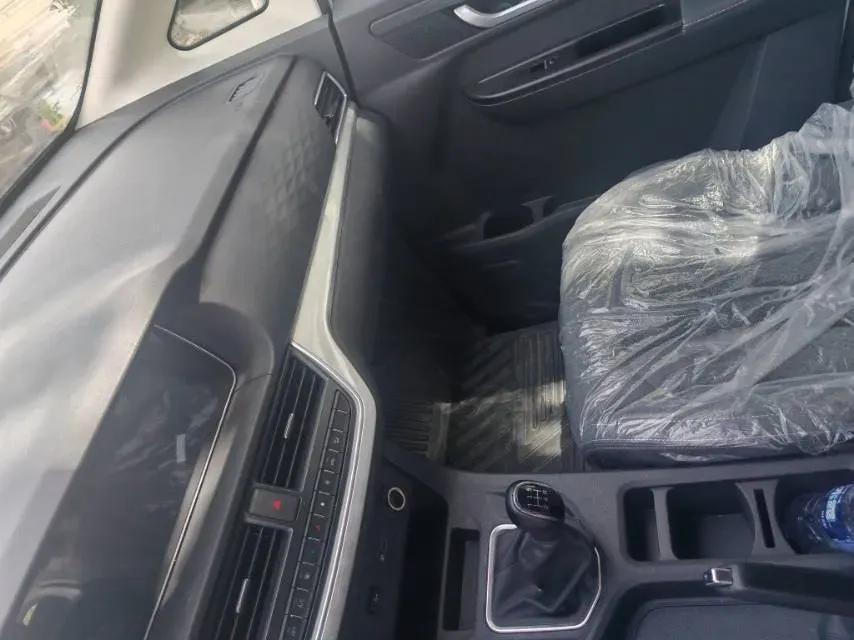 2023 BAW RuiSheng Trump M7 1.6L 124HP L4 5MT,autocango,china used car exporter,china ev exporter,chinese used car exporter,chinese used ev exporter