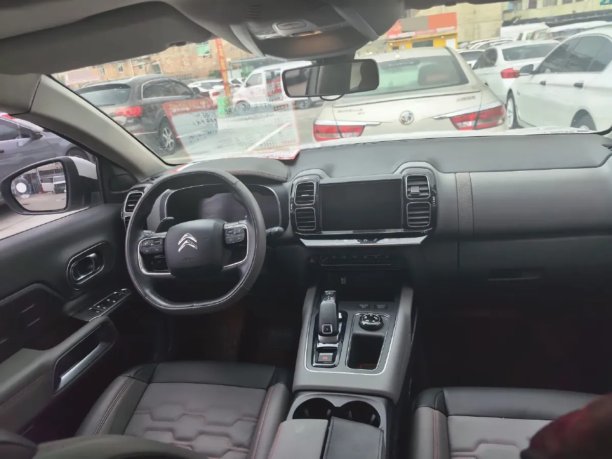 2020 Citroen C5 Aircross 1.8T 211HP L4 8AT,autocango,china used car exporter,china ev exporter,chinese used car exporter,chinese used ev exporter