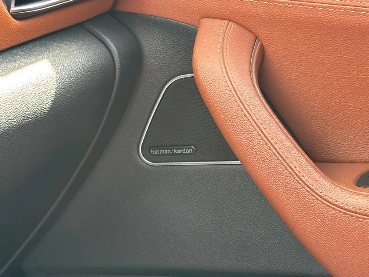 2018 Jaguar XJ 3.0T 340HP V6 8AT,autocango,china used car exporter,china ev exporter,chinese used car exporter,chinese used ev exporter