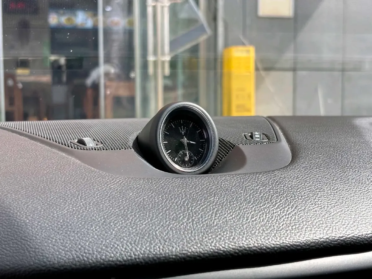 2018 Jaguar XJ 3.0T 340HP V6 8AT,autocango,china used car exporter,china ev exporter,chinese used car exporter,chinese used ev exporter