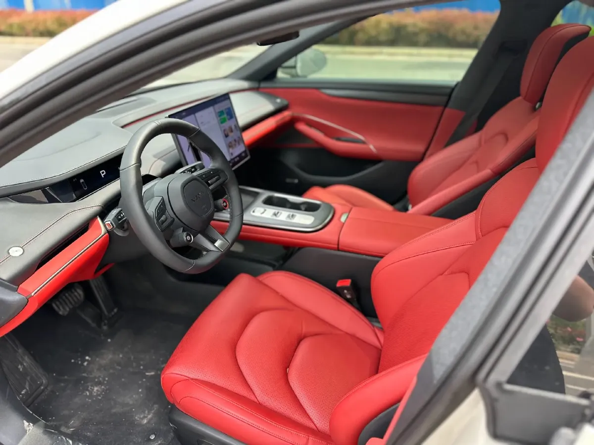 2024 MI SU7 BEV 73.6KWH,autocango,china used car exporter,china ev exporter,chinese used car exporter,chinese used ev exporter