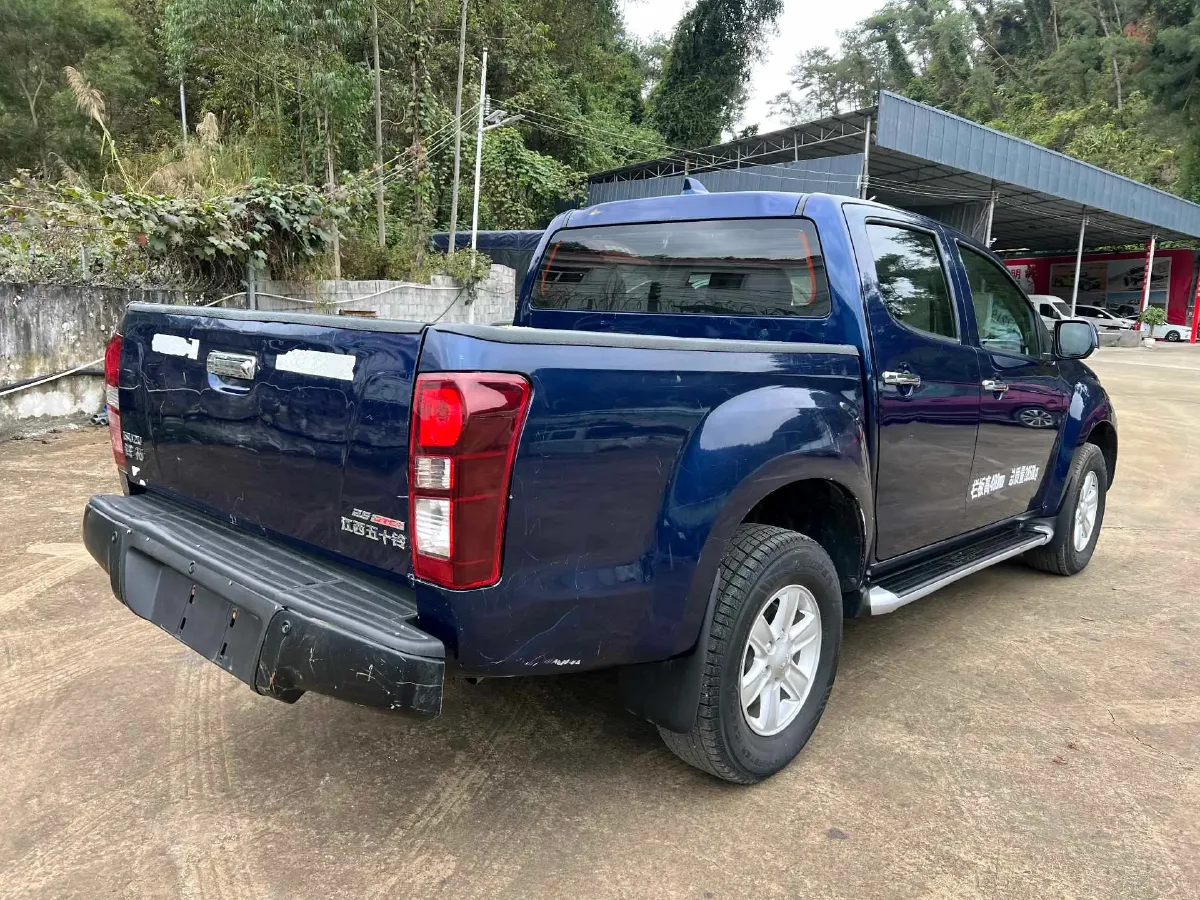 2020 Isuzu LingTuo 2.5T 150HP L4 6MT,autocango,china used car exporter,china ev exporter,chinese used car exporter,chinese used ev exporter