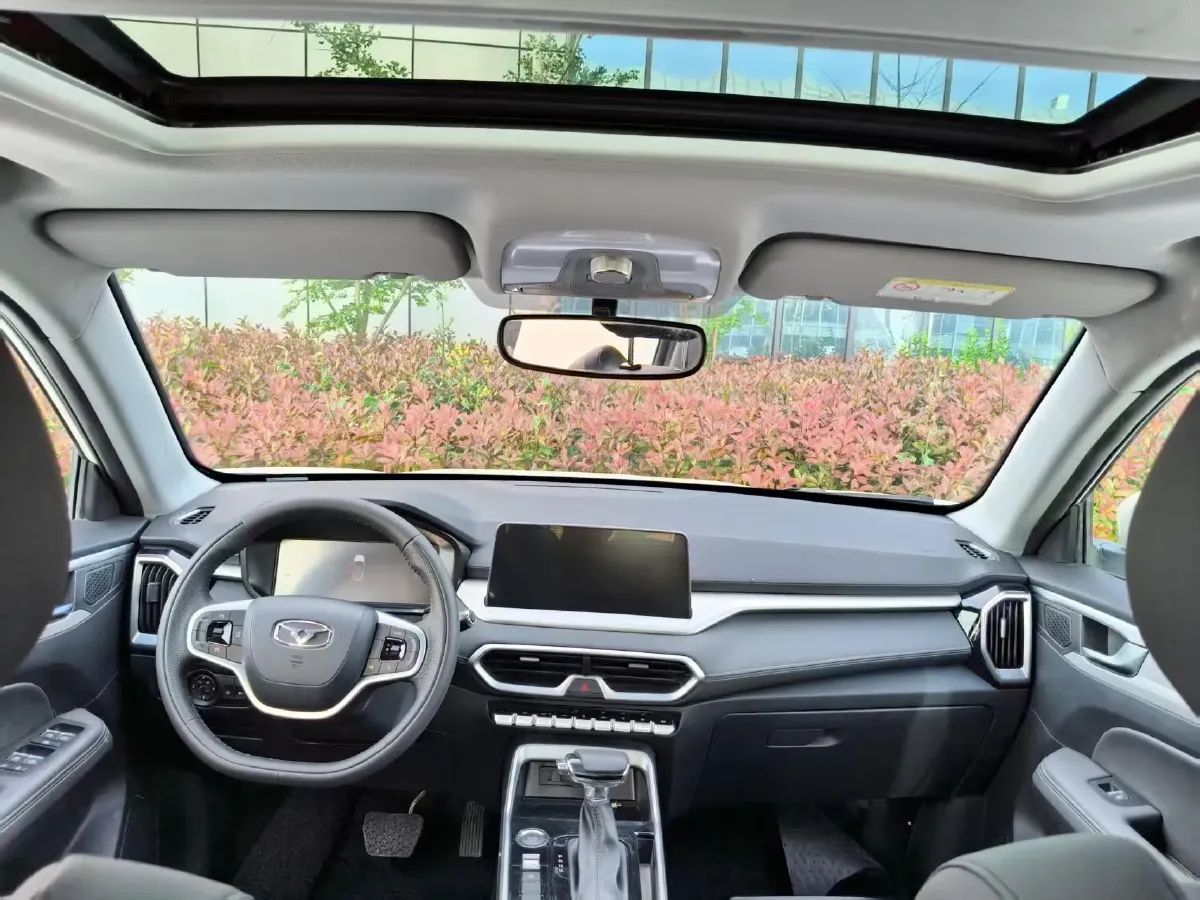 2025 KaiYi XuanJie Pro 1.5L 116HP L4 CVT,autocango,china used car exporter,china ev exporter,chinese used car exporter,chinese used ev exporter