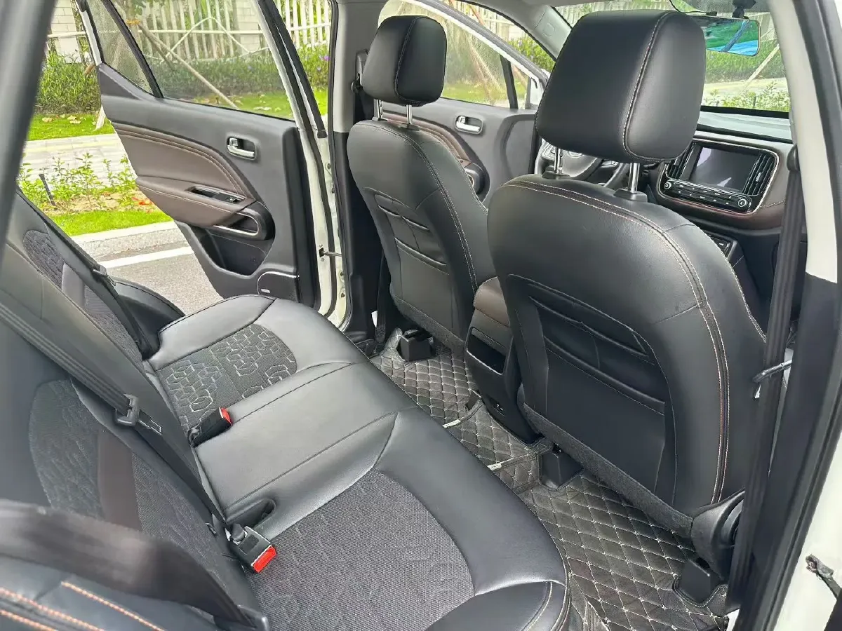 2017 GAC Trumpchi GS3 1.5L 114HP L4 6AT,autocango,china used car exporter,china ev exporter,chinese used car exporter,chinese used ev exporter