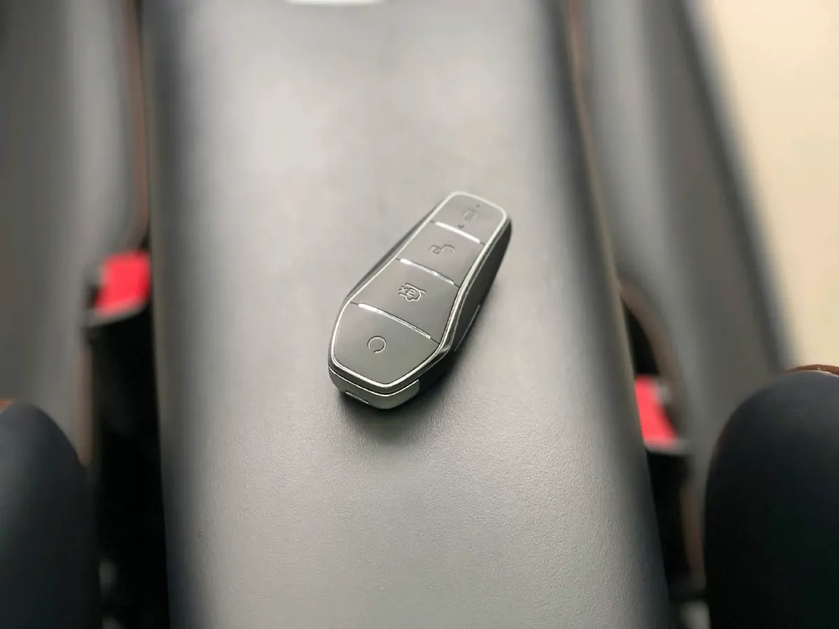 2023 BYD Dolphin BEV 44.928KWH,autocango,china used car exporter,china ev exporter,chinese used car exporter,chinese used ev exporter