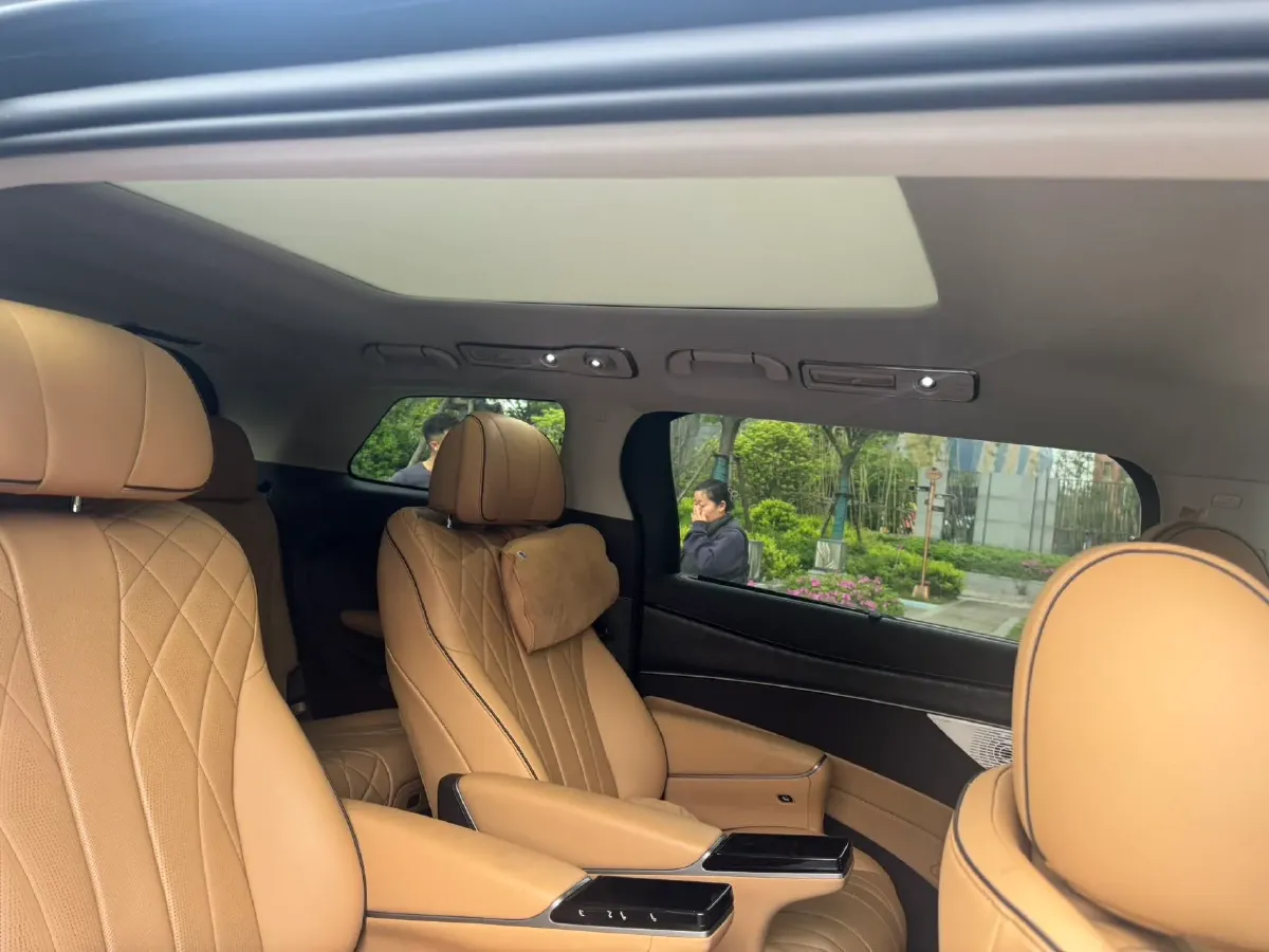 2024 Denza D9 1.5T 139HP L4 E-CVT PHEV 40KWH,autocango,china used car exporter,china ev exporter,chinese used car exporter,chinese used ev exporter