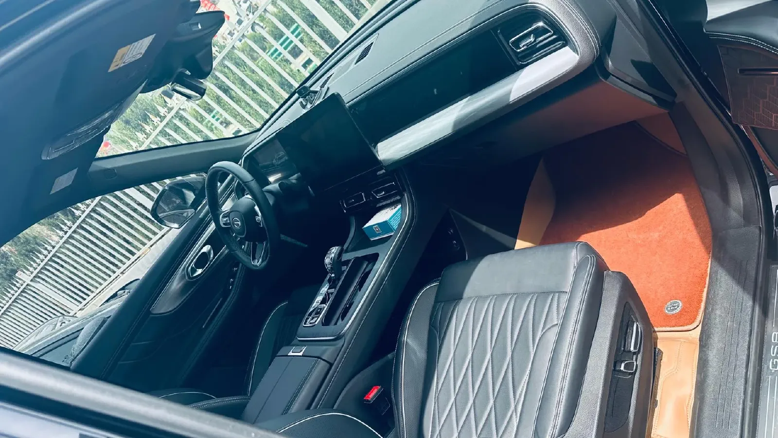 2025 GAC Trumpchi GS8 2.0T 252HP L4 8AT,autocango,china used car exporter,china ev exporter,chinese used car exporter,chinese used ev exporter