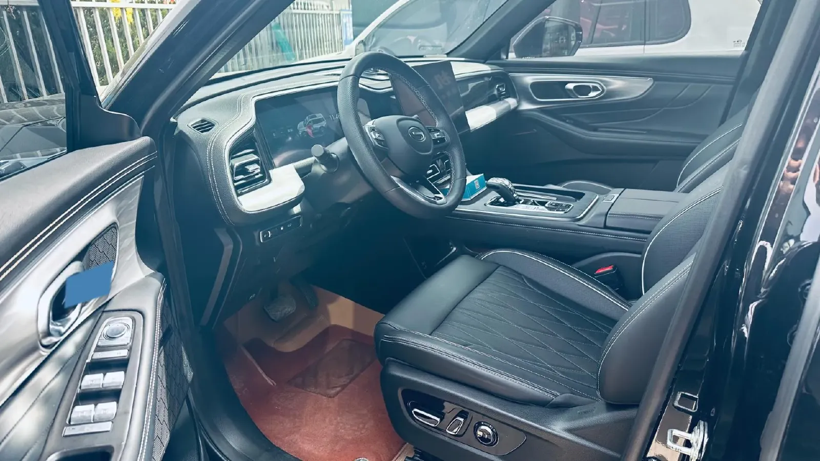 2025 GAC Trumpchi GS8 2.0T 252HP L4 8AT,autocango,china used car exporter,china ev exporter,chinese used car exporter,chinese used ev exporter