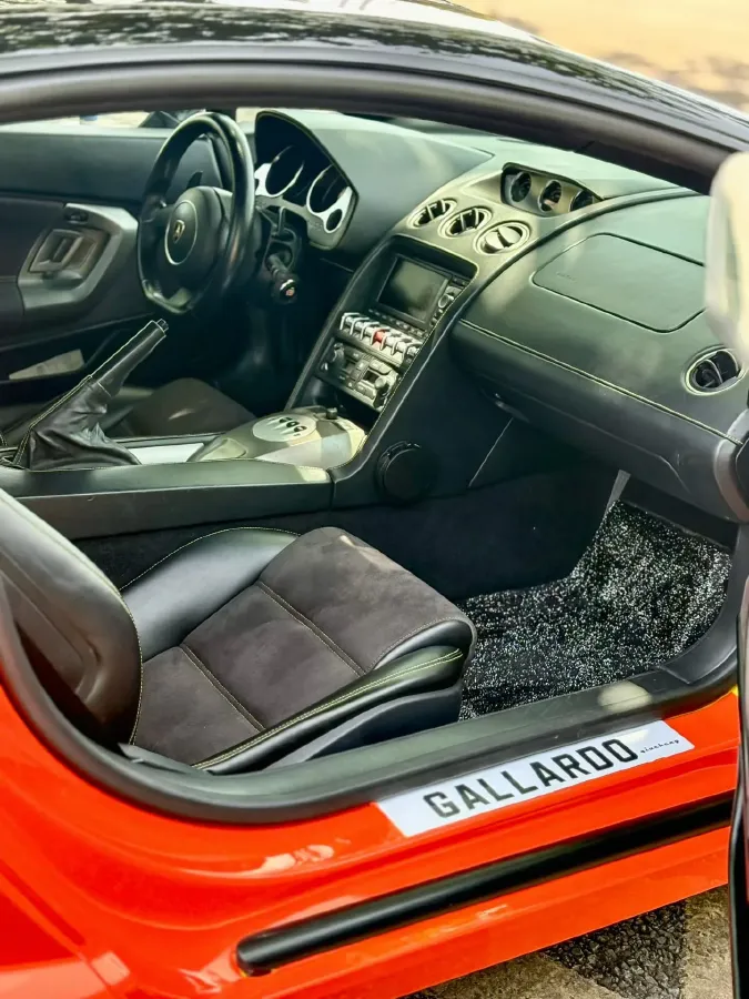 2010 Toyota Land Cruiser Prado 2.7L 163HP L4 5MT,autocango,china used car exporter,china ev exporter,chinese used car exporter,chinese used ev exporter