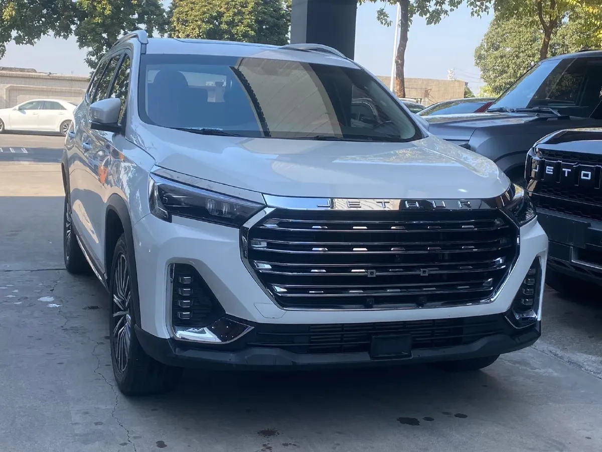 2023 Jetour X90 Plus 1.6T 197HP L4 7DCT,autocango,china used car exporter,china ev exporter,chinese used car exporter,chinese used ev exporter