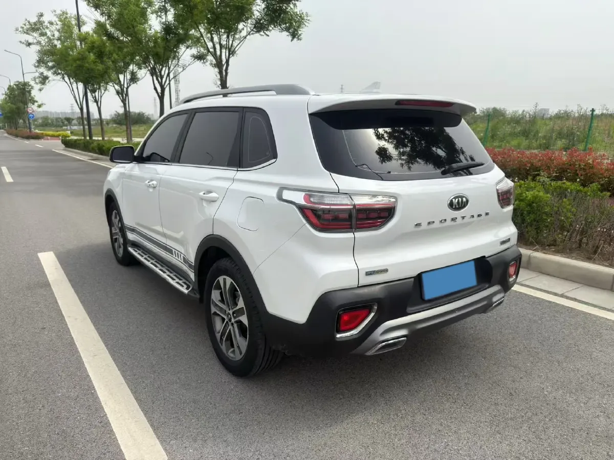 2018 Kia Sportage R 2.0L 160HP L4 6AT,autocango,china used car exporter,china ev exporter,chinese used car exporter,chinese used ev exporter