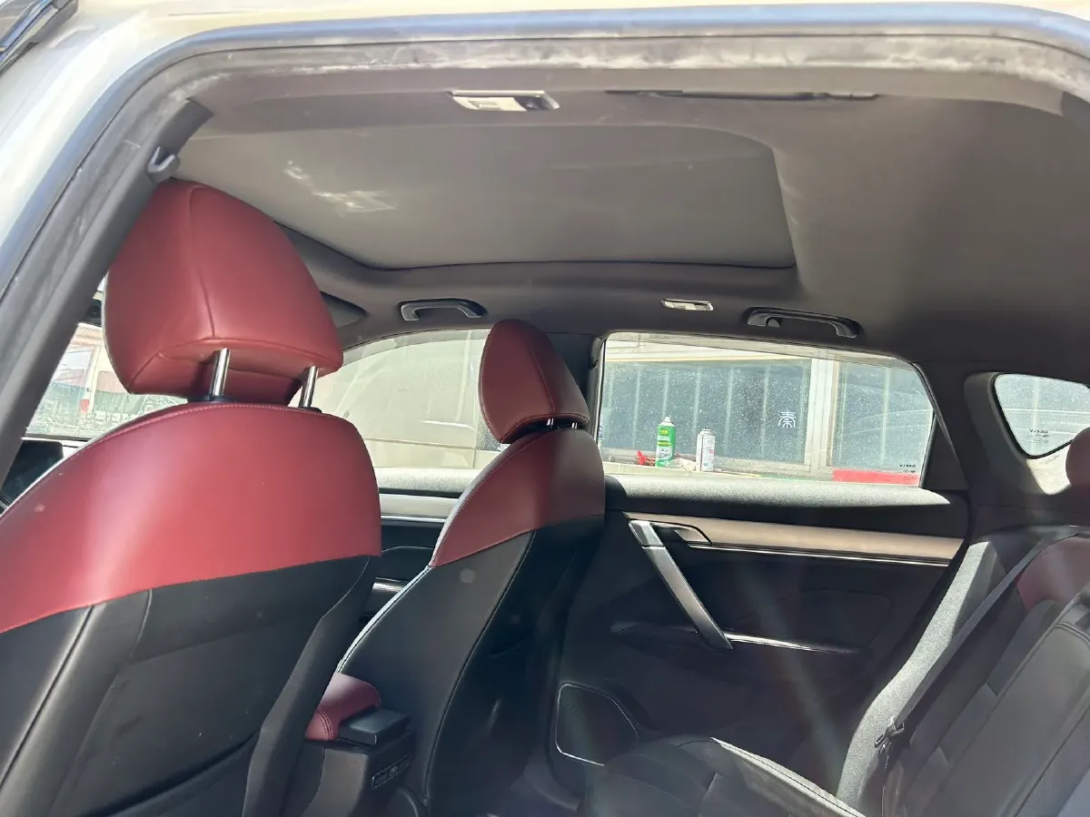 2022 Geely Coolray 1.5T 177HP L3 7DCT PHEV 15.5KWH,autocango,china used car exporter,china ev exporter,chinese used car exporter,chinese used ev exporter