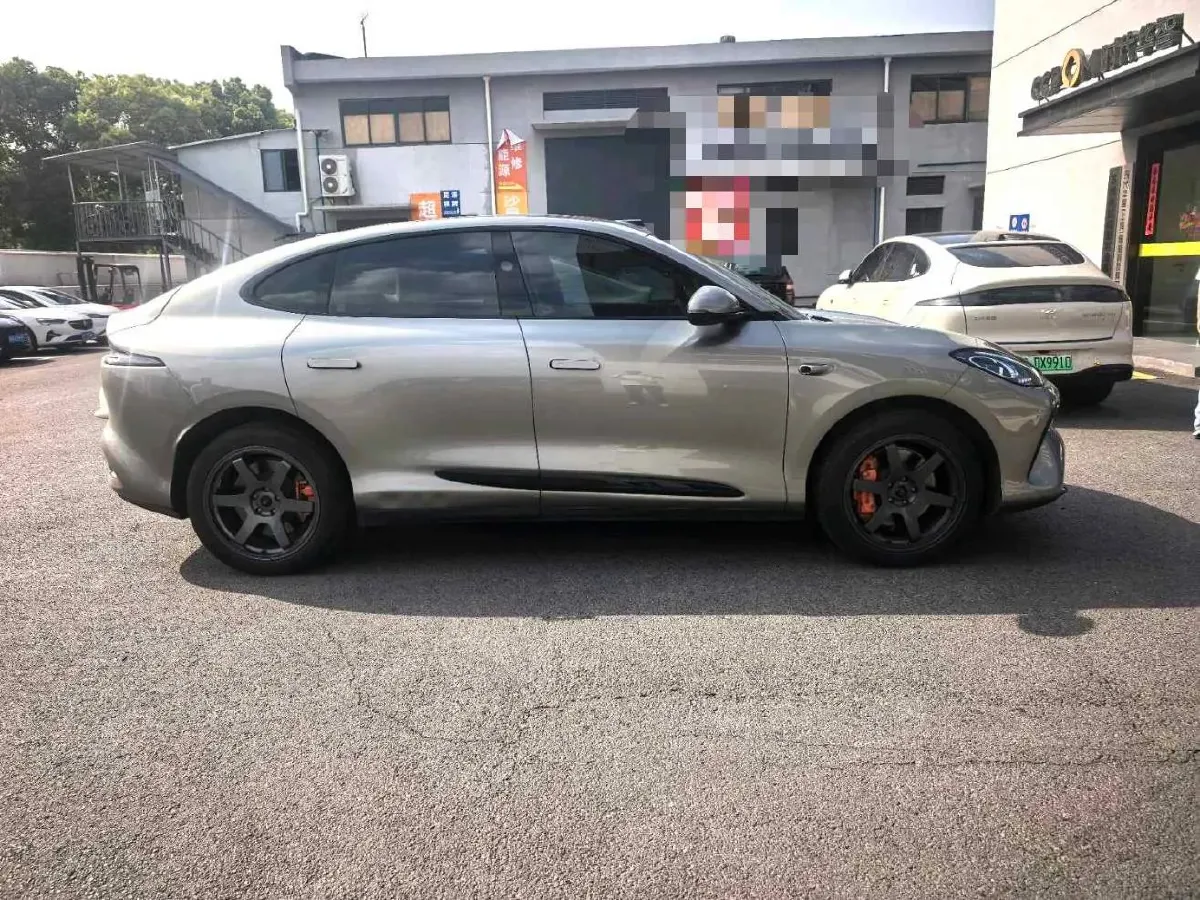 2023 IM LS6 BEV 71KWH,autocango,china used car exporter,china ev exporter,chinese used car exporter,chinese used ev exporter