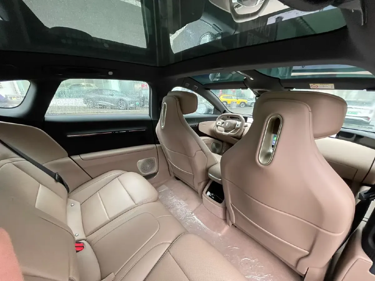 2026 Avatr 12 BEV,autocango,china used car exporter,china ev exporter,chinese used car exporter,chinese used ev exporter