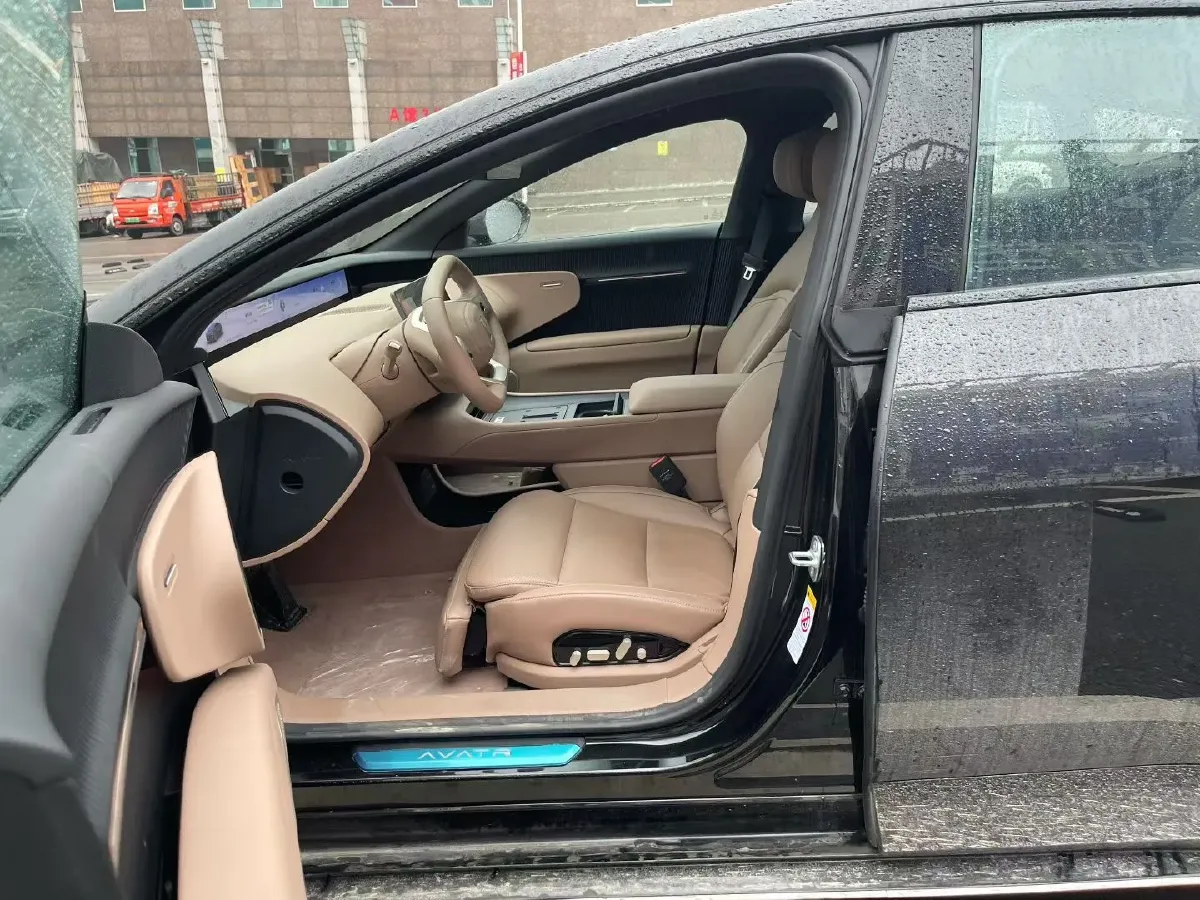 2026 Avatr 12 BEV,autocango,china used car exporter,china ev exporter,chinese used car exporter,chinese used ev exporter