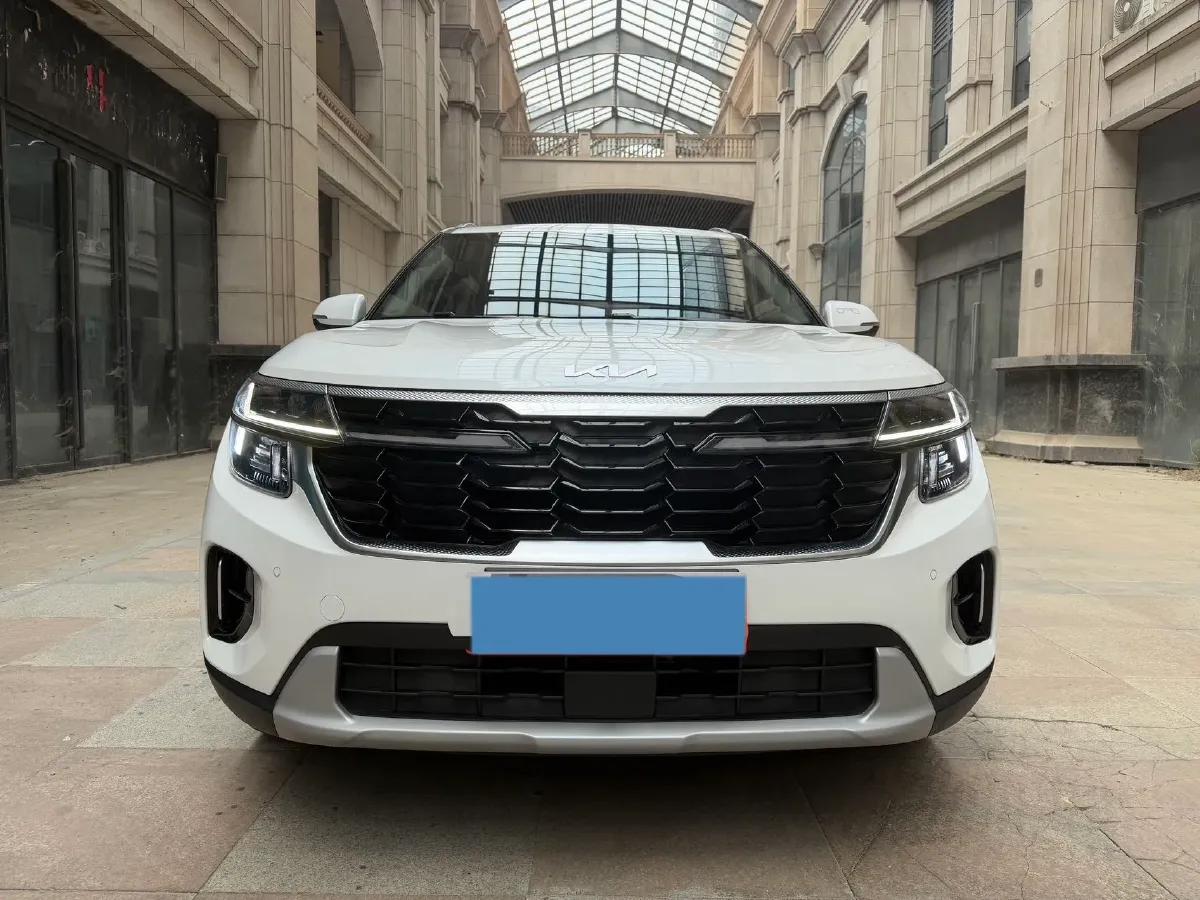2023 Kia Seltos 1.5L 115HP L4 CVT,autocango,china used car exporter,china ev exporter,chinese used car exporter,chinese used ev exporter
