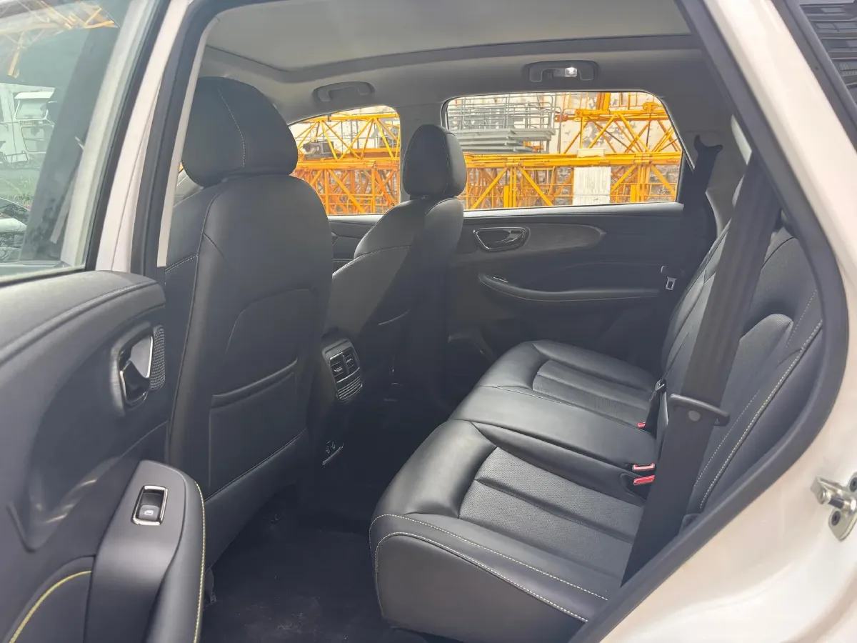 2021 Roewe RX5 1.5T 181HP L4 7DCT,autocango,china used car exporter,china ev exporter,chinese used car exporter,chinese used ev exporter