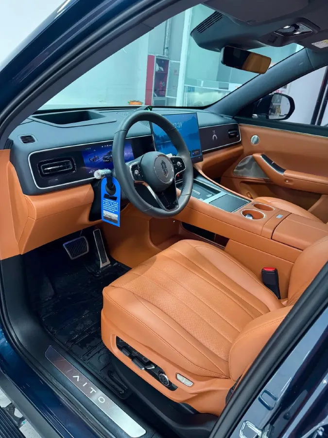 2026 AITO AITO M7 REEV 160HP REEV,autocango,china used car exporter,china ev exporter,chinese used car exporter,chinese used ev exporter