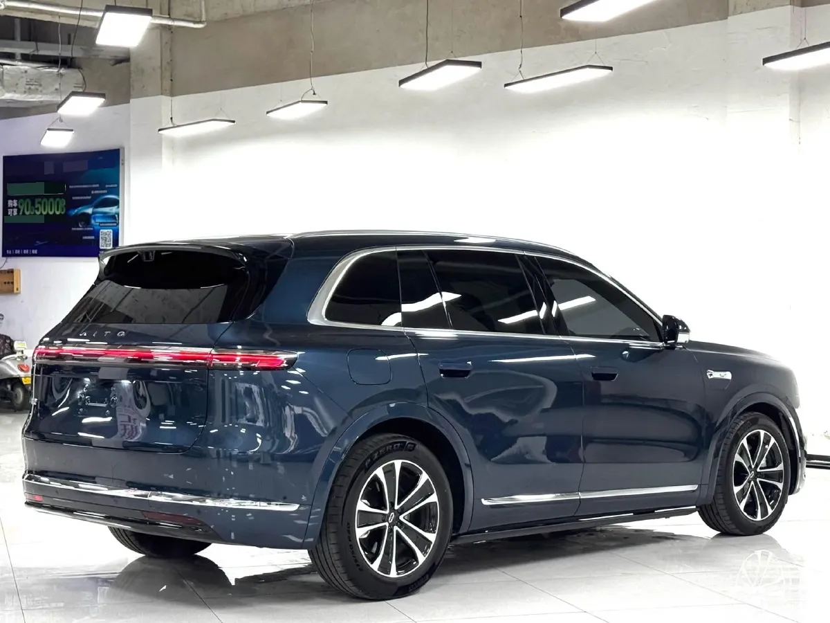 2026 AITO AITO M7 REEV 160HP REEV,autocango,china used car exporter,china ev exporter,chinese used car exporter,chinese used ev exporter