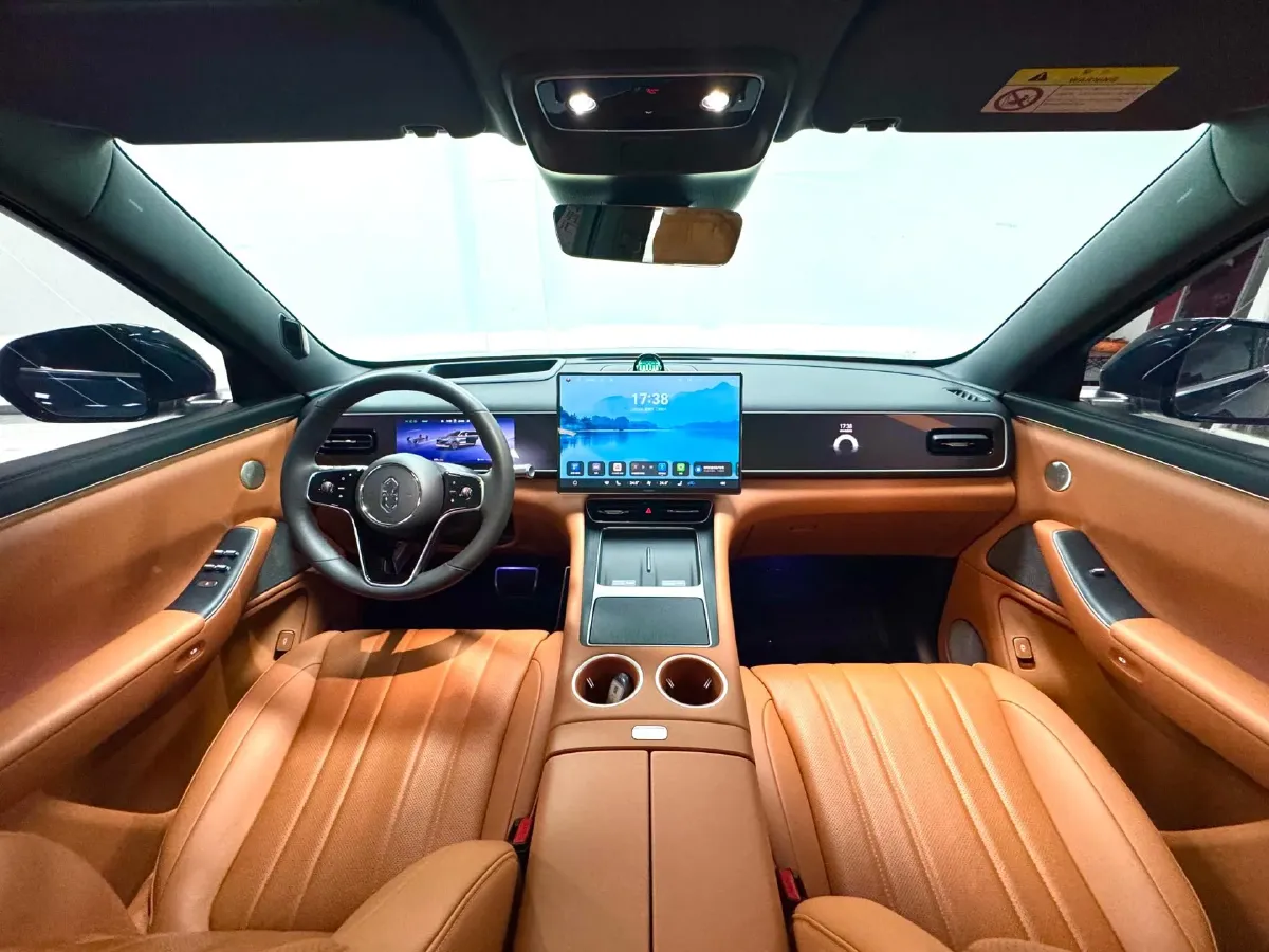 2026 AITO AITO M7 REEV 160HP REEV,autocango,china used car exporter,china ev exporter,chinese used car exporter,chinese used ev exporter