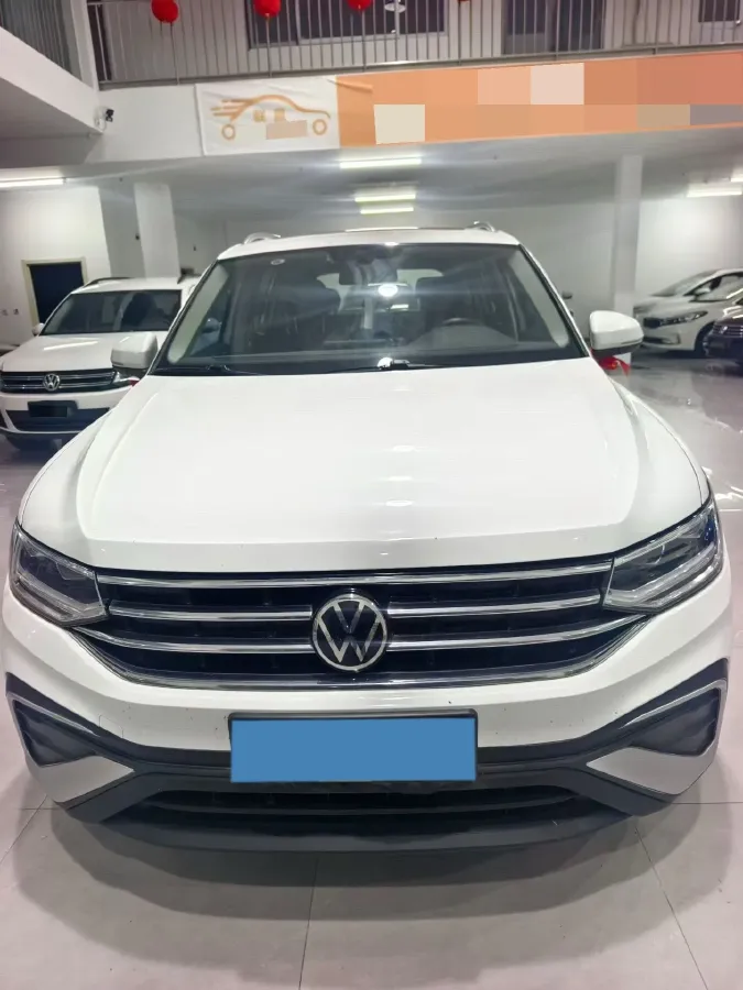 2023 Volkswagen Tiguan L 1.5T 160HP L4 7DCT,autocango,china used car exporter,china ev exporter,chinese used car exporter,chinese used ev exporter