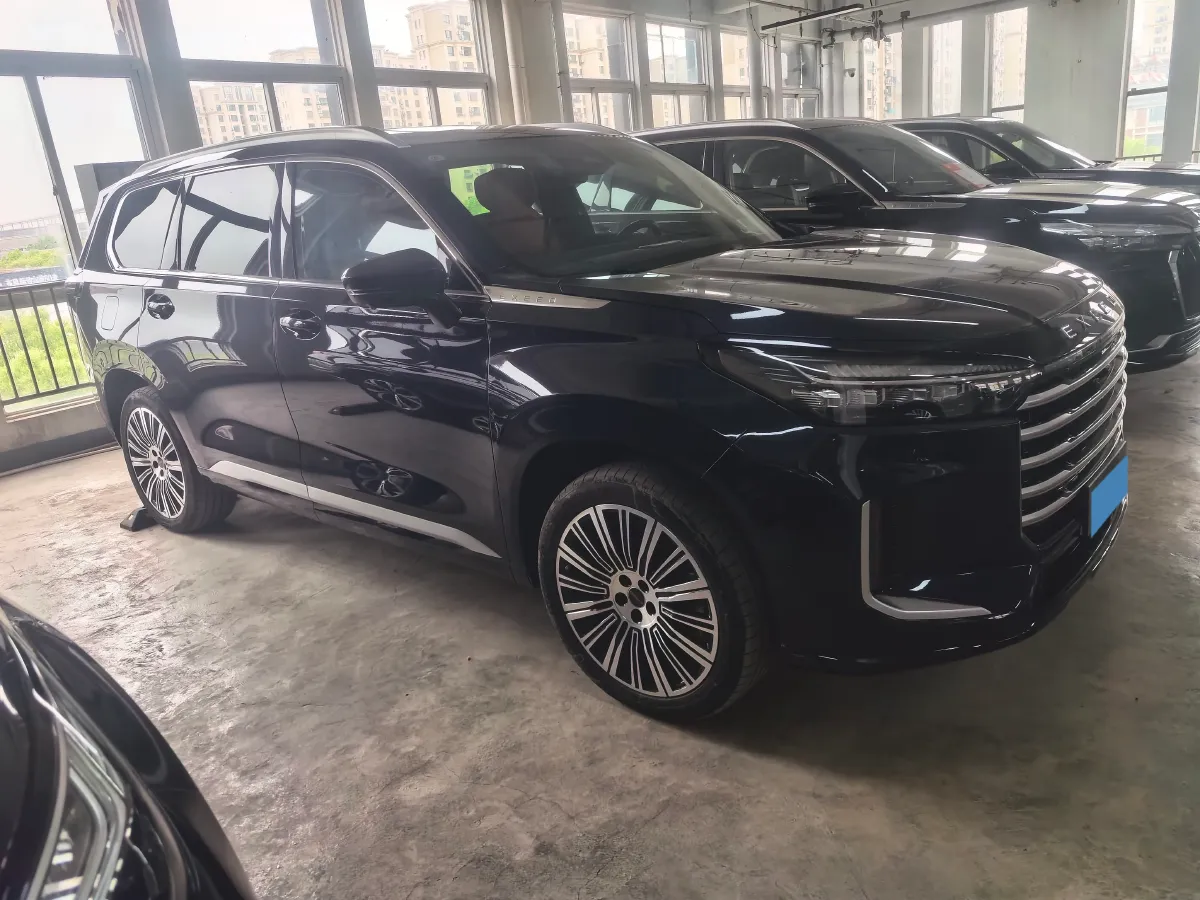 2025 Exceed VXC-DM 1.5T 156HP L4 3DHT PHEV 34.46KWH,autocango,china used car exporter,china ev exporter,chinese used car exporter,chinese used ev exporter