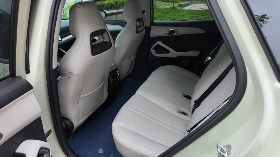 2025 BYD YuanUP BEV 45.12KWH,autocango,china used car exporter,china ev exporter,chinese used car exporter,chinese used ev exporter