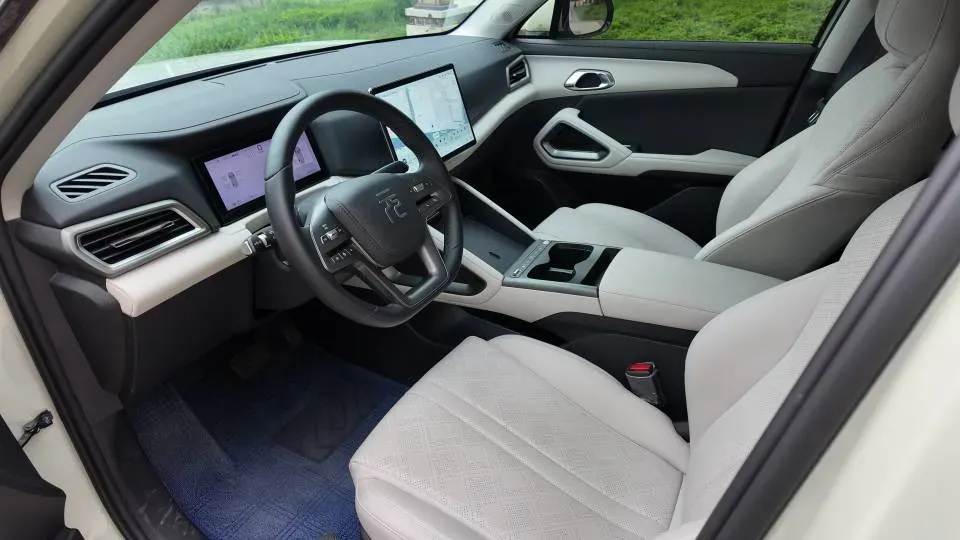 2025 BYD YuanUP BEV 45.12KWH,autocango,china used car exporter,china ev exporter,chinese used car exporter,chinese used ev exporter