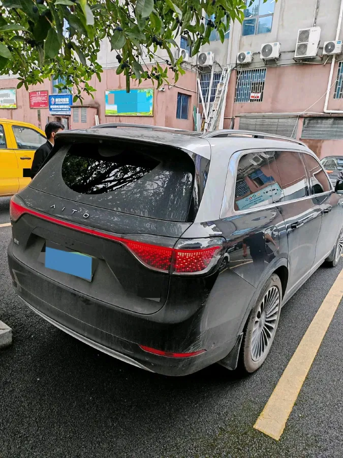 2024 AITO AITO M9 1.5T 152HP L4 REEV 42KWH,autocango,china used car exporter,china ev exporter,chinese used car exporter,chinese used ev exporter