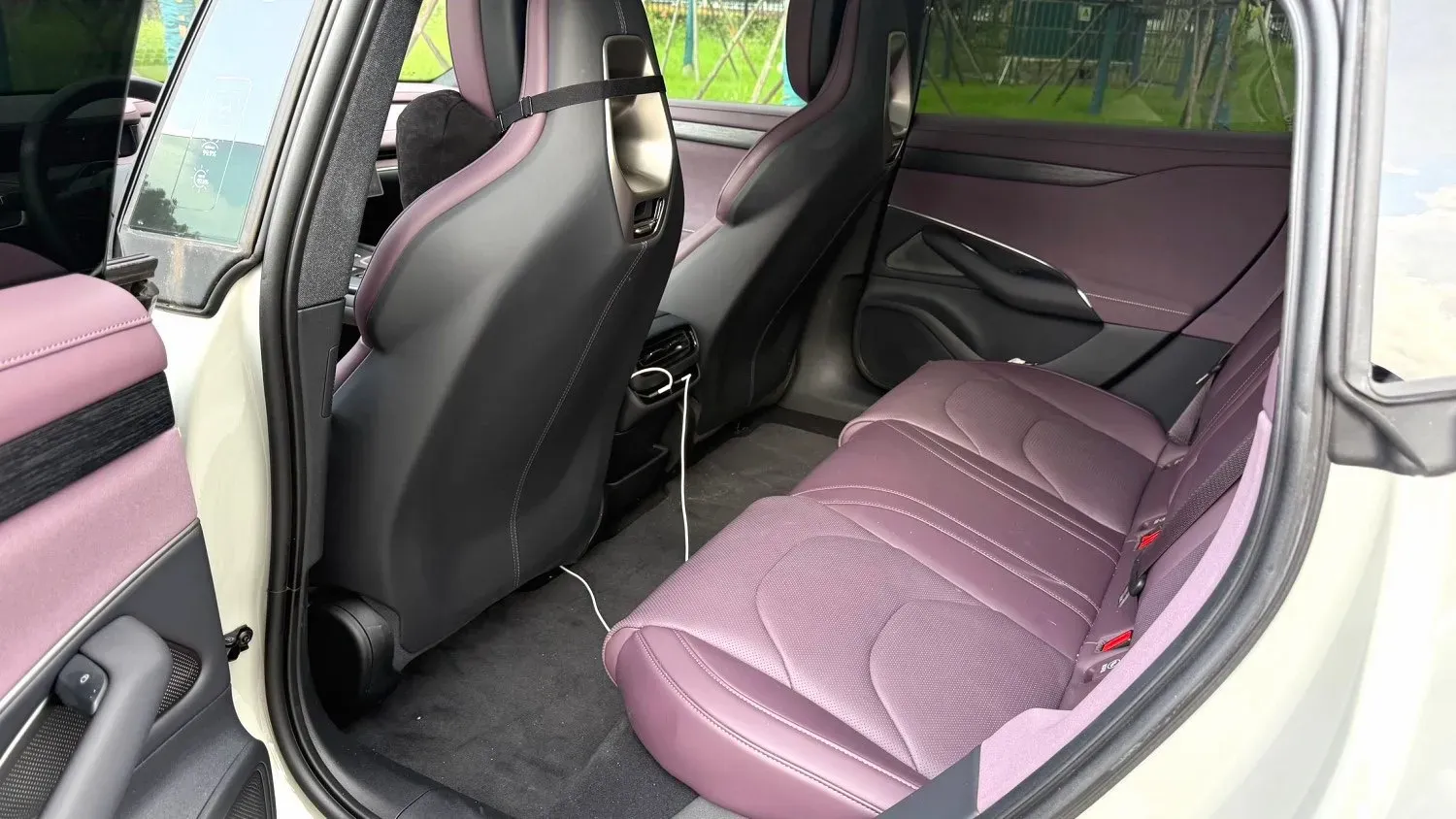 2024 MI SU7 BEV 73.6KWH,autocango,china used car exporter,china ev exporter,chinese used car exporter,chinese used ev exporter