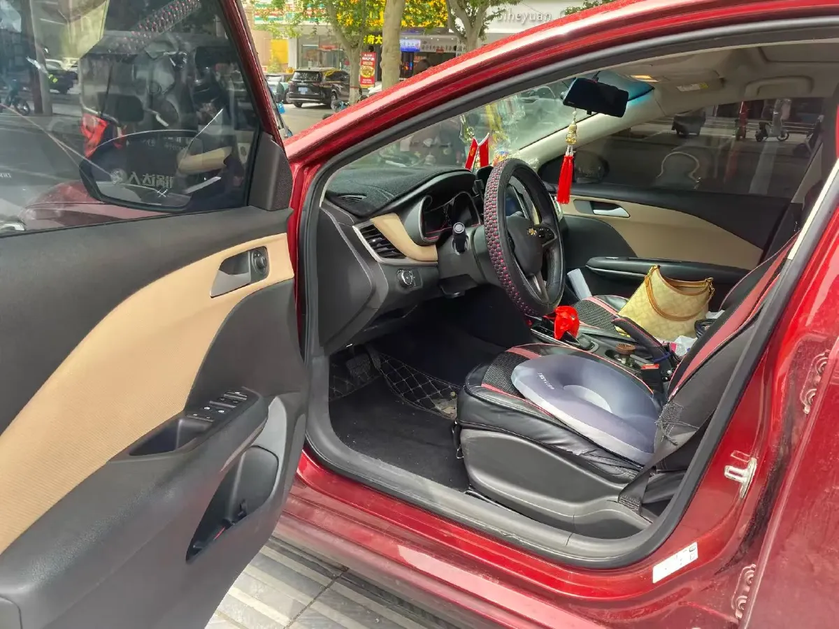 2022 Chevrolet Monza 1.5L 113HP L4 6AT,autocango,china used car exporter,china ev exporter,chinese used car exporter,chinese used ev exporter