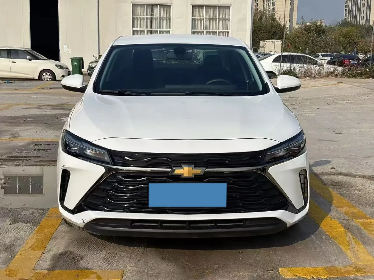 2023 Chevrolet Monza 1.5L 113HP L4 6DCT,autocango,china used car exporter,china ev exporter,chinese used car exporter,chinese used ev exporter