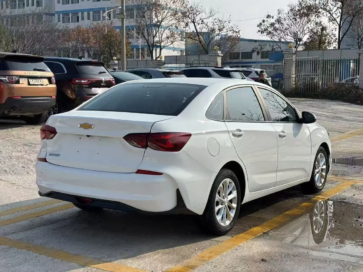 2023 Chevrolet Monza 1.5L 113HP L4 6DCT,autocango,china used car exporter,china ev exporter,chinese used car exporter,chinese used ev exporter