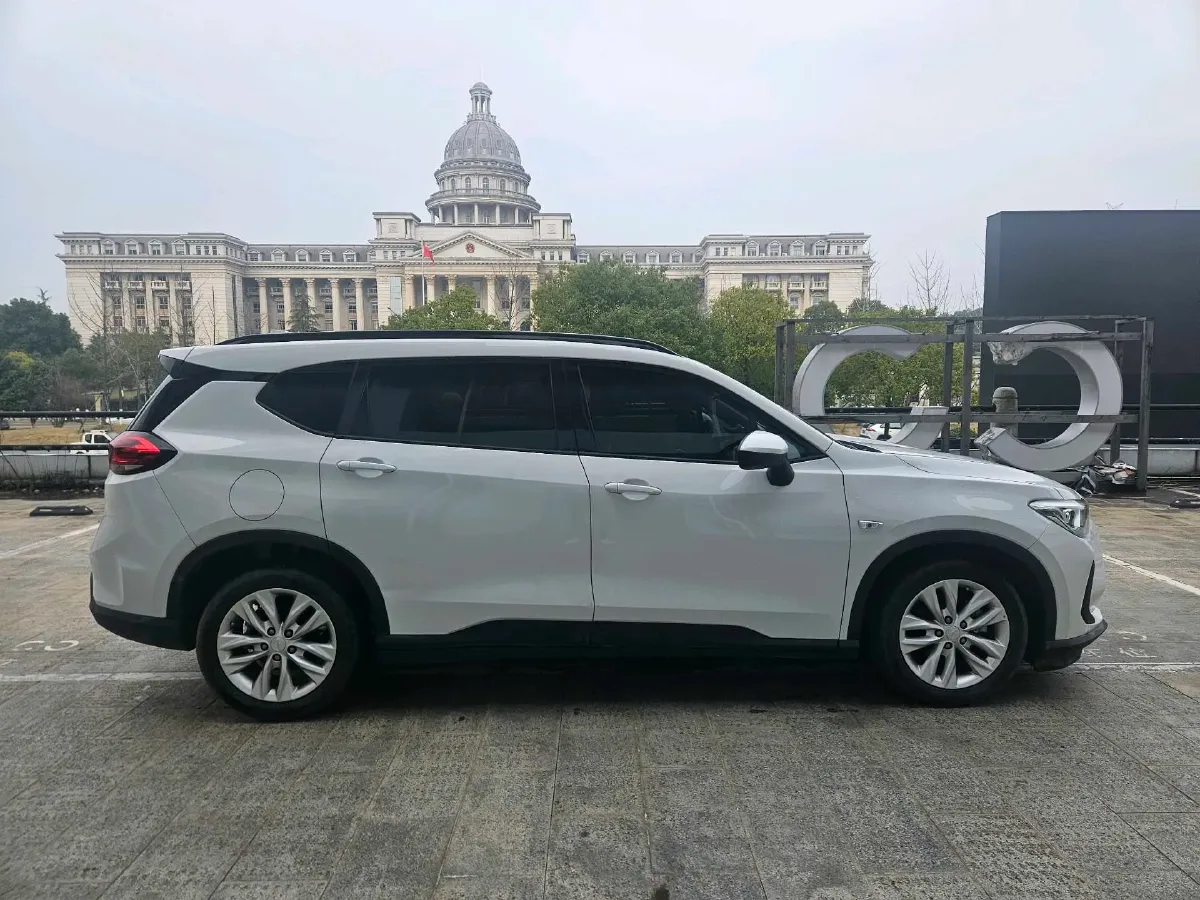 2020 Chevrolet Orlando 1.3T 163HP L3 6AT,autocango,china used car exporter,china ev exporter,chinese used car exporter,chinese used ev exporter