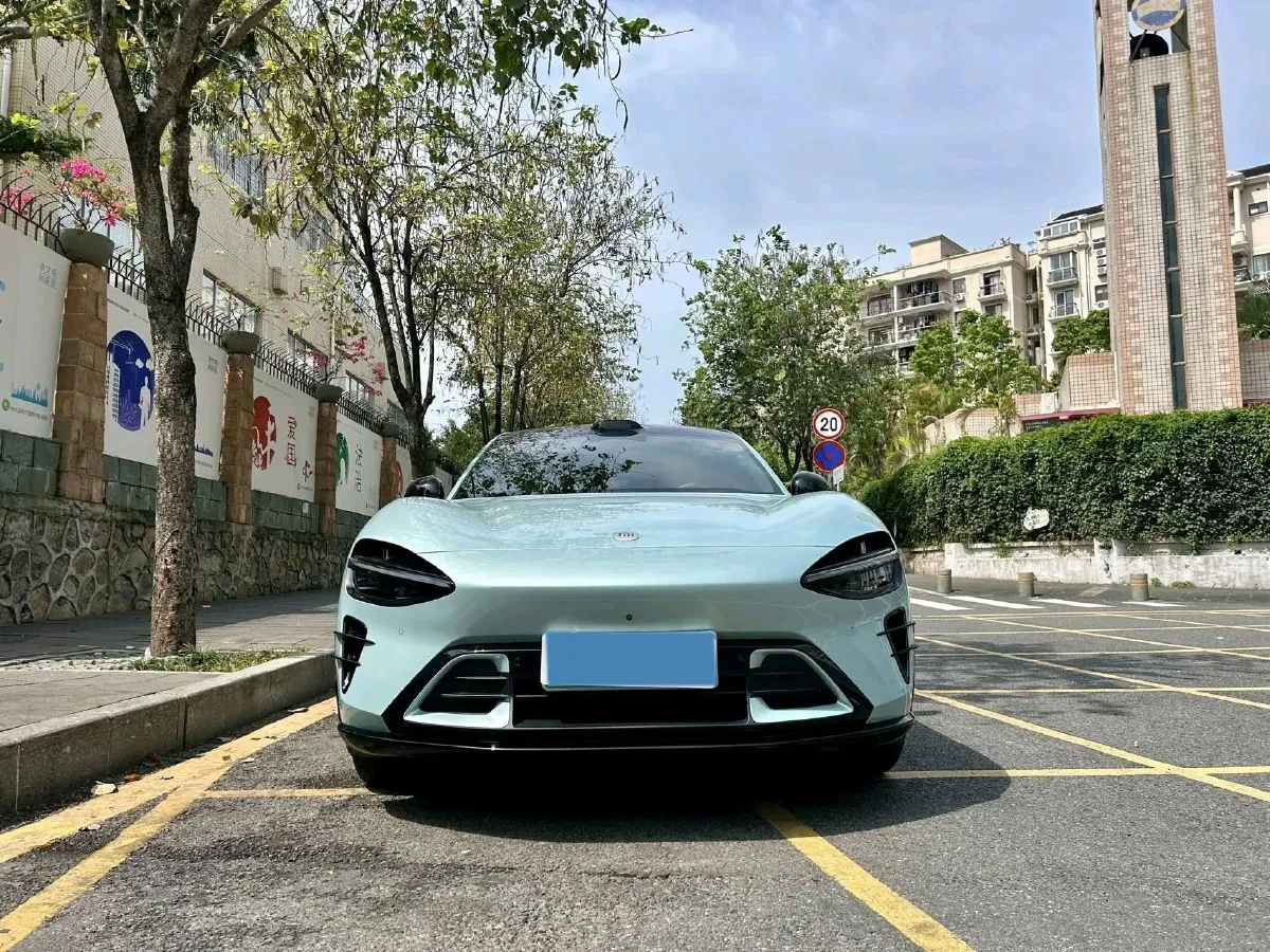 2025 MI YU7 BEV 101.7KWH,autocango,china used car exporter,china ev exporter,chinese used car exporter,chinese used ev exporter