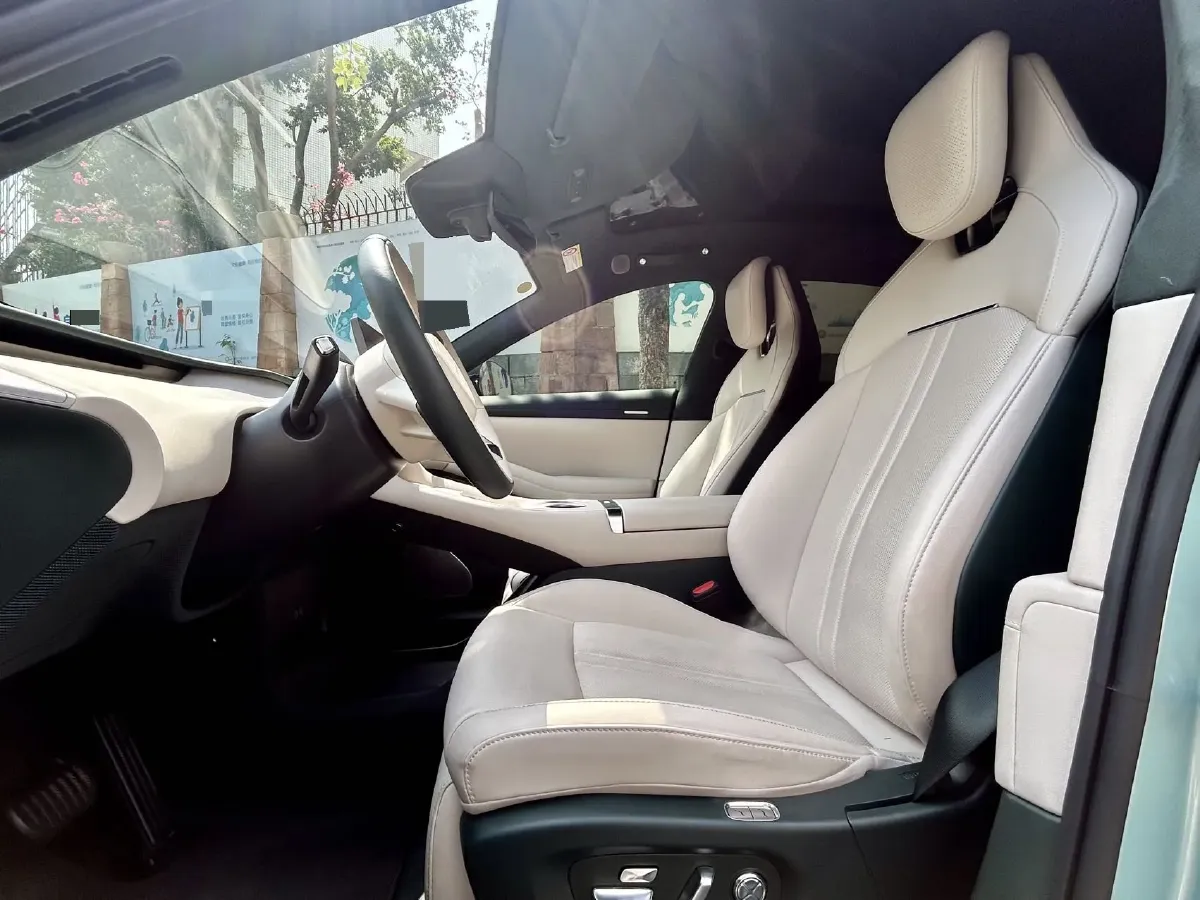 2025 MI YU7 BEV 101.7KWH,autocango,china used car exporter,china ev exporter,chinese used car exporter,chinese used ev exporter