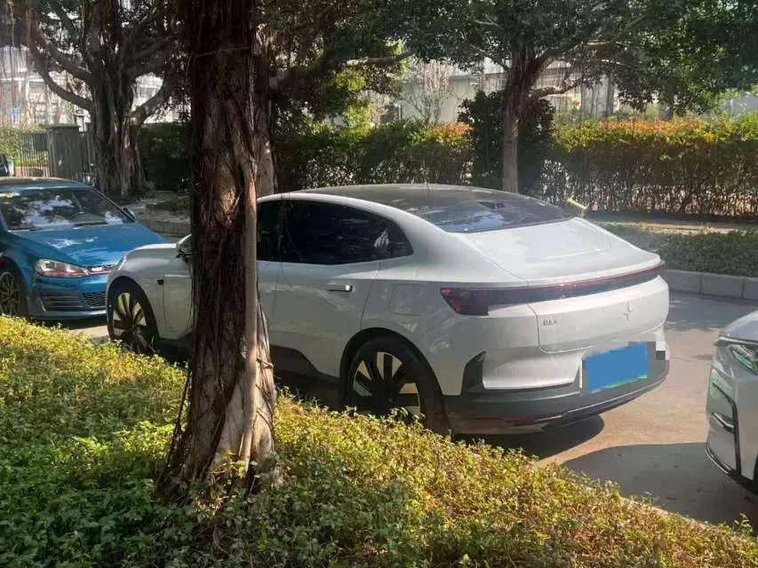 2023 Polestar 4 BEV 100KWH,autocango,china used car exporter,china ev exporter,chinese used car exporter,chinese used ev exporter