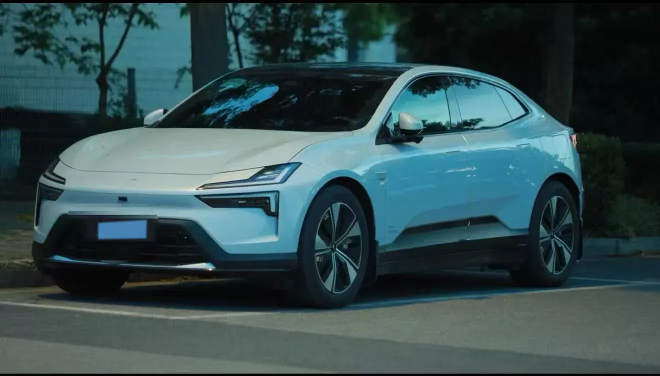2023 Polestar 4 BEV 100KWH,autocango,china used car exporter,china ev exporter,chinese used car exporter,chinese used ev exporter
