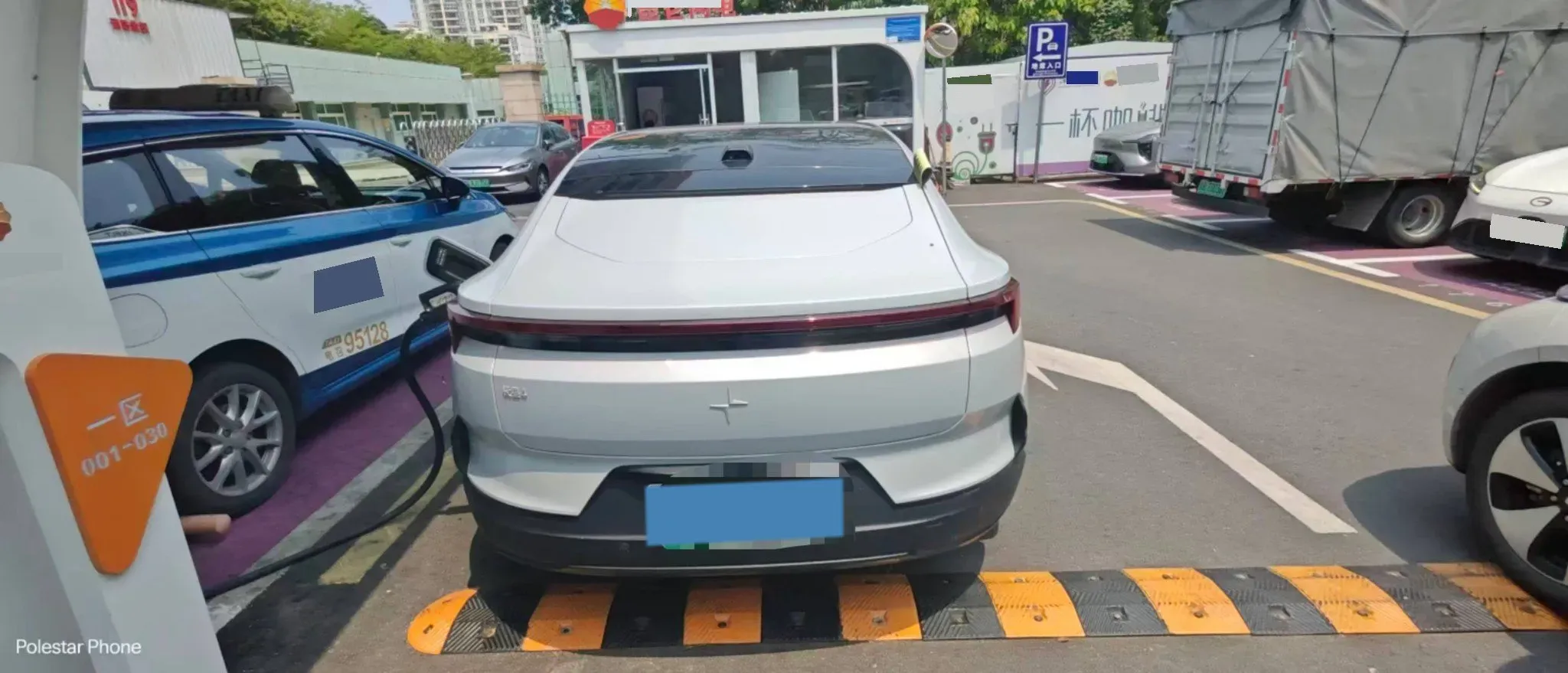 2023 Polestar 4 BEV 100KWH,autocango,china used car exporter,china ev exporter,chinese used car exporter,chinese used ev exporter