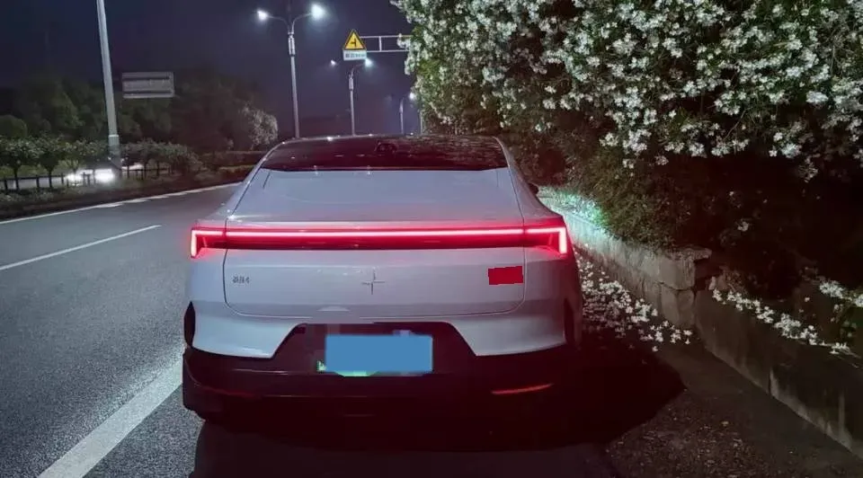 2023 Polestar 4 BEV 100KWH,autocango,china used car exporter,china ev exporter,chinese used car exporter,chinese used ev exporter