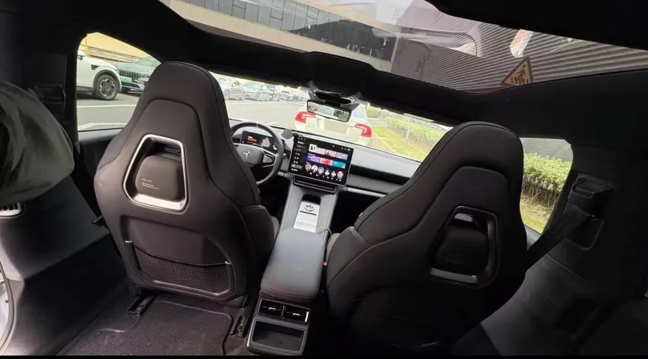 2023 Polestar 4 BEV 100KWH,autocango,china used car exporter,china ev exporter,chinese used car exporter,chinese used ev exporter