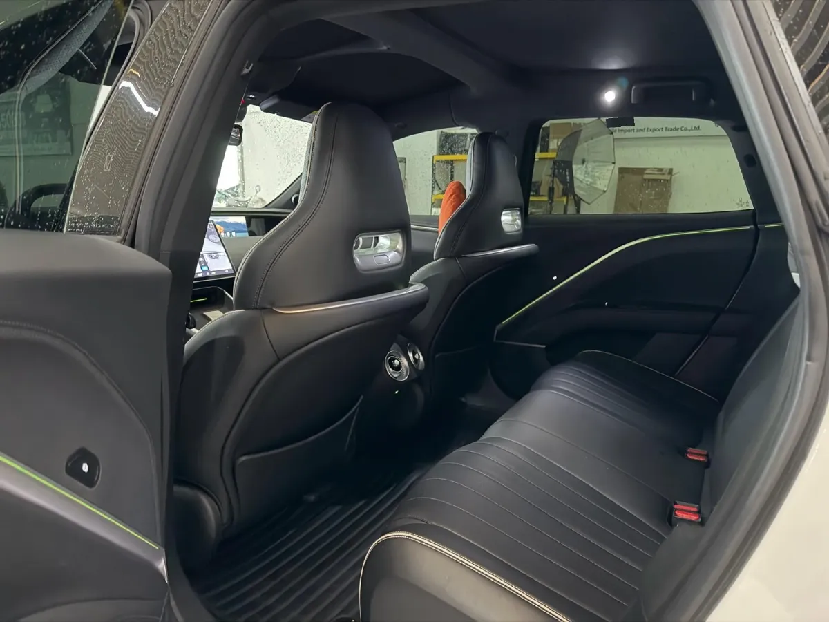 2023 Avatr 11 BEV 90.38KWH,autocango,china used car exporter,china ev exporter,chinese used car exporter,chinese used ev exporter