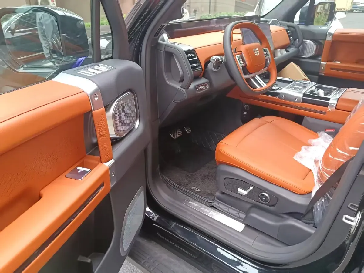 2025 Jetour Zongheng G700 2.0T 211HP L4 2DHT PHEV,autocango,china used car exporter,china ev exporter,chinese used car exporter,chinese used ev exporter