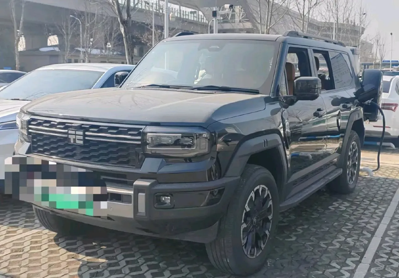 2025 Jetour Zongheng G700 2.0T 211HP L4 2DHT PHEV,autocango,china used car exporter,china ev exporter,chinese used car exporter,chinese used ev exporter