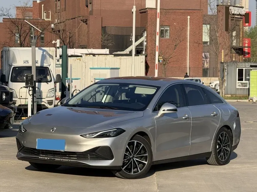 2023 Roewe D7 1.5L 112HP L4 1DHT PHEV 21.4KWH,autocango,china used car exporter,china ev exporter,chinese used car exporter,chinese used ev exporter