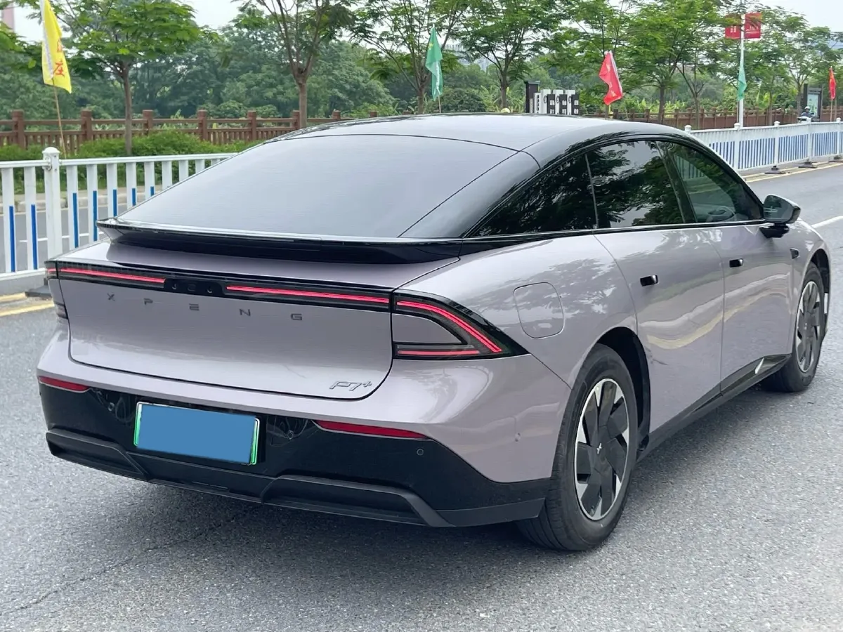 2024 Xpeng P7+ BEV 60.7KWH,autocango,china used car exporter,china ev exporter,chinese used car exporter,chinese used ev exporter
