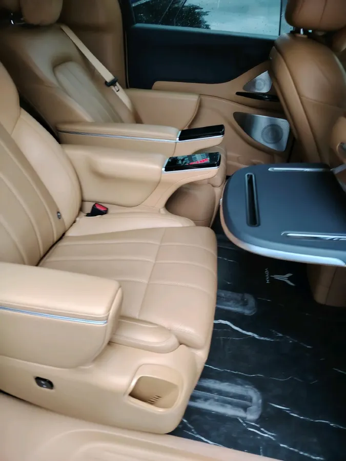 2022 Voyah FREE Range Extended 109HP REEV 33KWH,autocango,china used car exporter,china ev exporter,chinese used car exporter,chinese used ev exporter