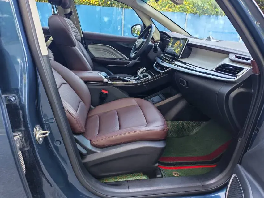 2021 Geely JiaJi 1.8T 184HP L4 7DCT,autocango,china used car exporter,china ev exporter,chinese used car exporter,chinese used ev exporter