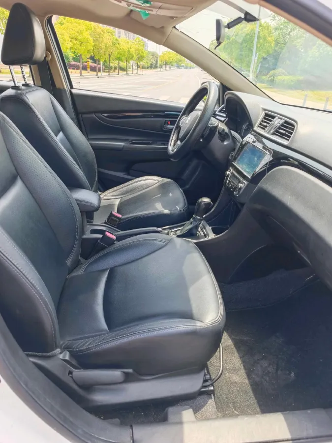 2018 Suzuki Alivio 1.6L 122HP L4 6AT,autocango,china used car exporter,china ev exporter,chinese used car exporter,chinese used ev exporter