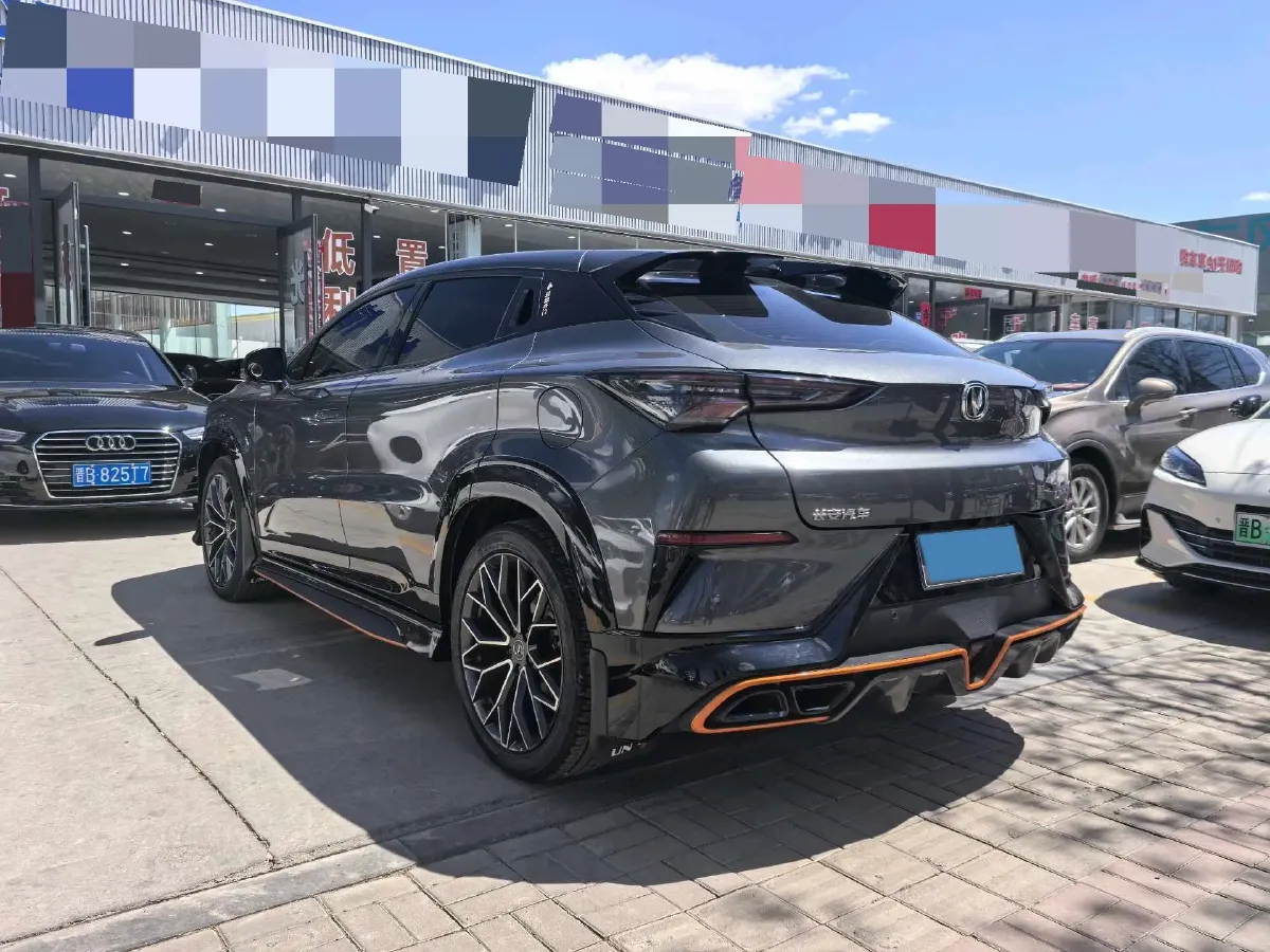 2022 ChangAn UNI-T 1.5T 188HP L4 7DCT,autocango,china used car exporter,china ev exporter,chinese used car exporter,chinese used ev exporter